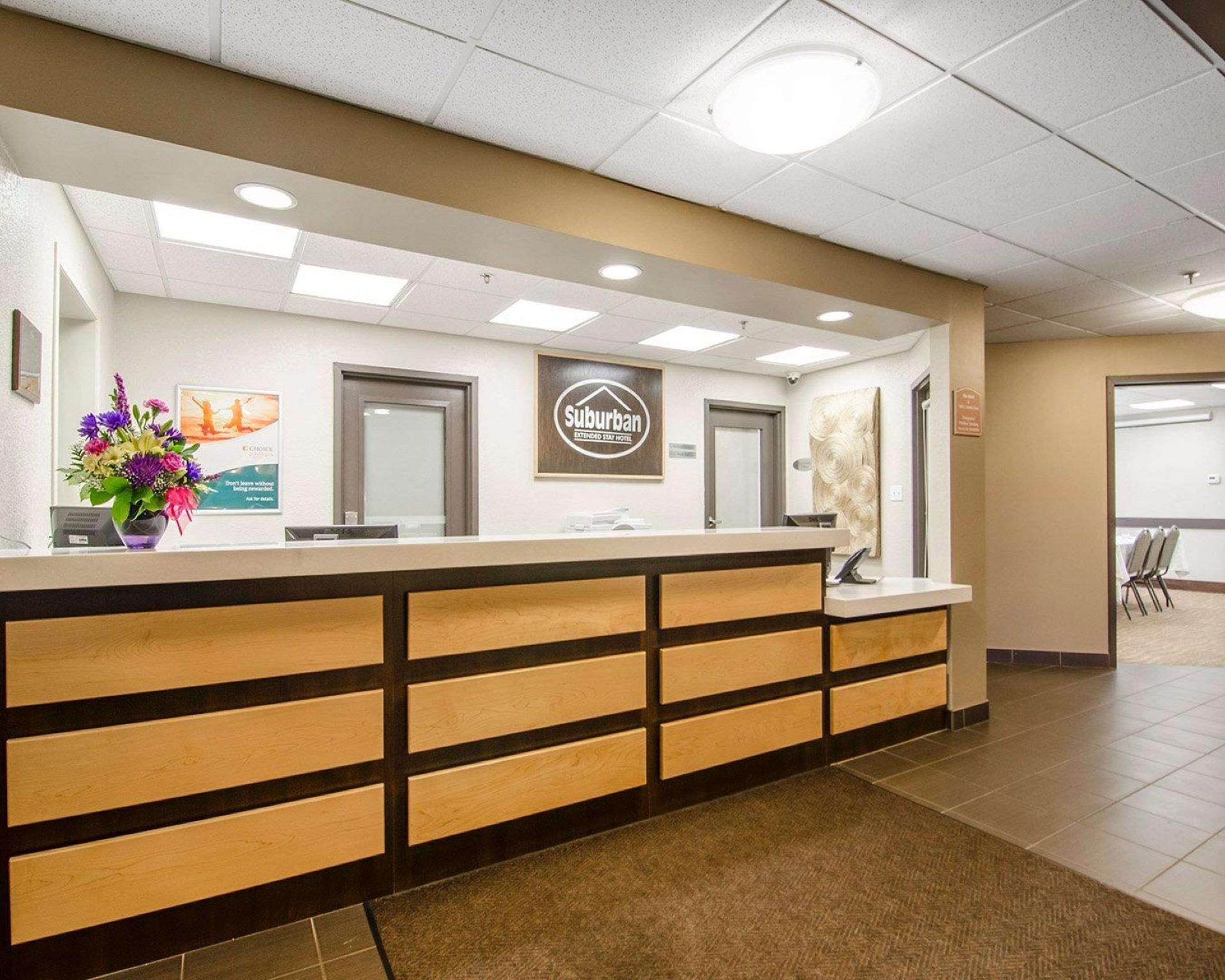 Quality Inn & Suites Estevan Exterior foto
