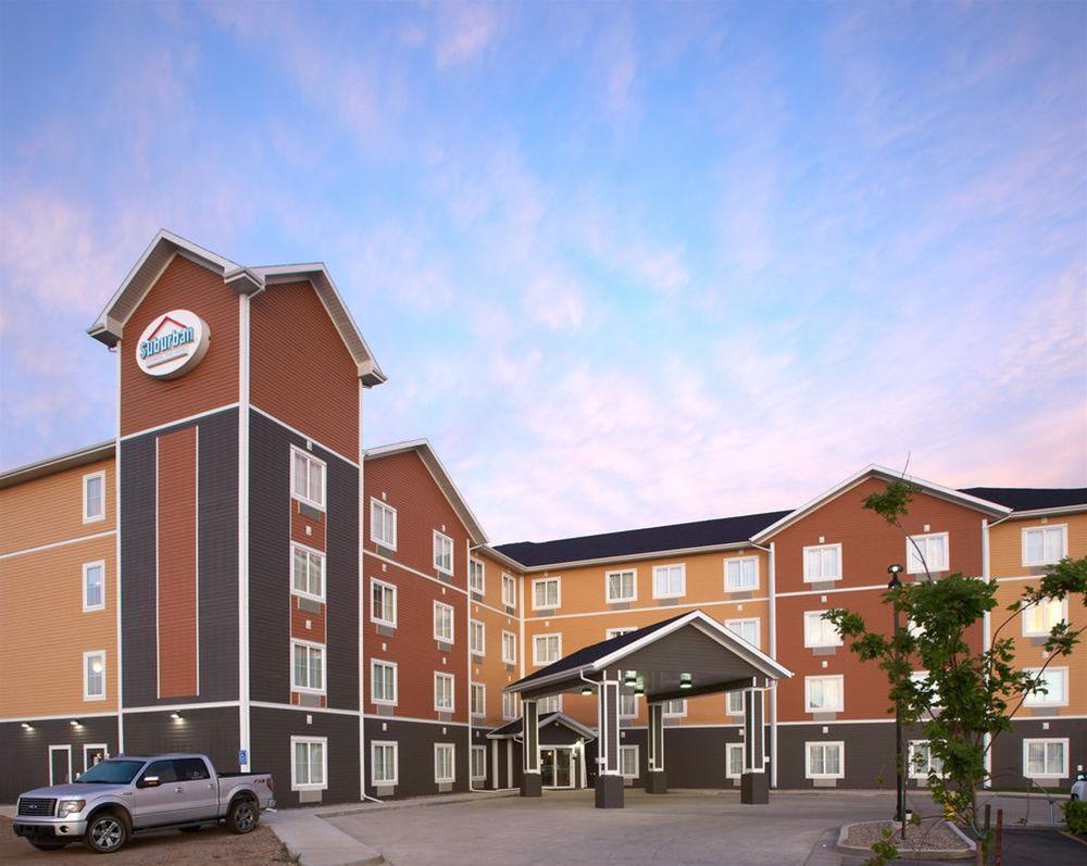 Quality Inn & Suites Estevan Exterior foto