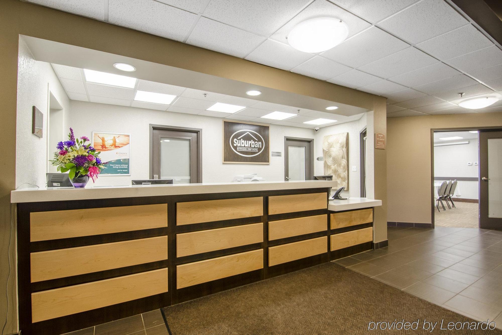 Quality Inn & Suites Estevan Exterior foto