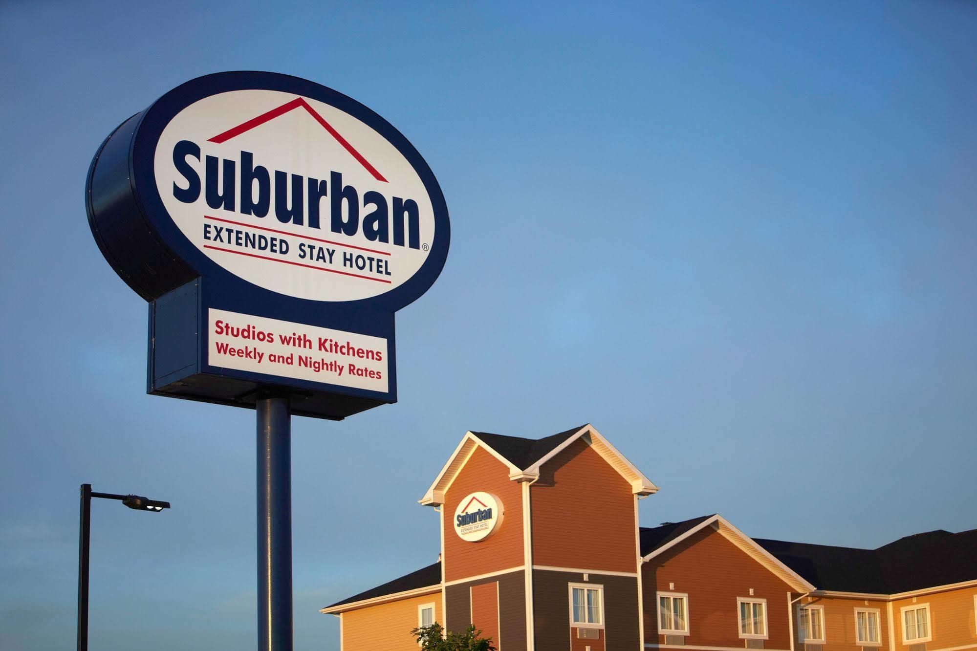 Quality Inn & Suites Estevan Exterior foto